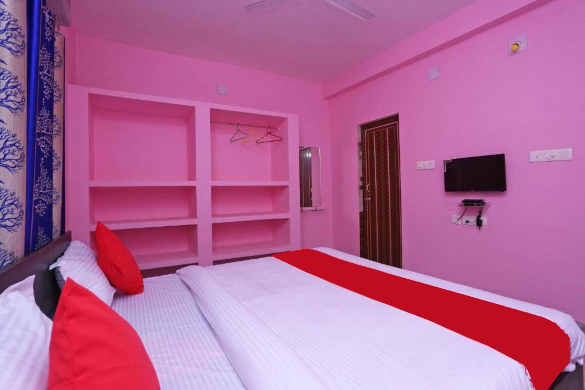 Madison Patia Bhubaneswar By Morservices Buitenkant foto
